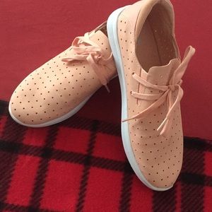 Mossimo Peach Color Gym Shoe